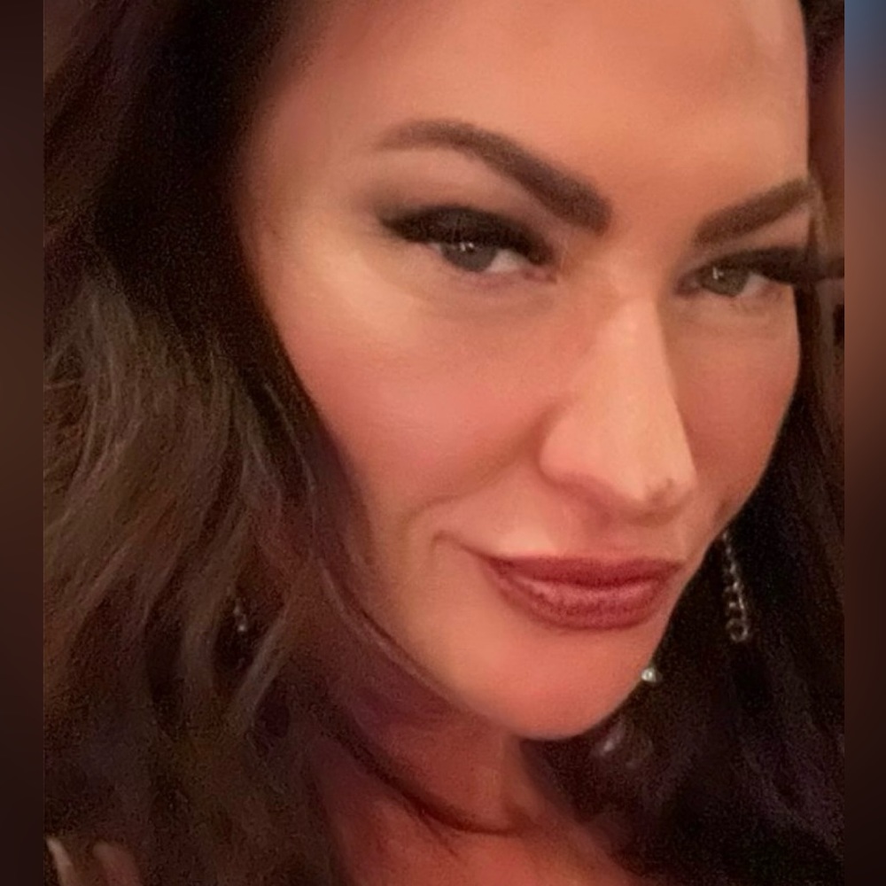 Meet your Posher, Shelley